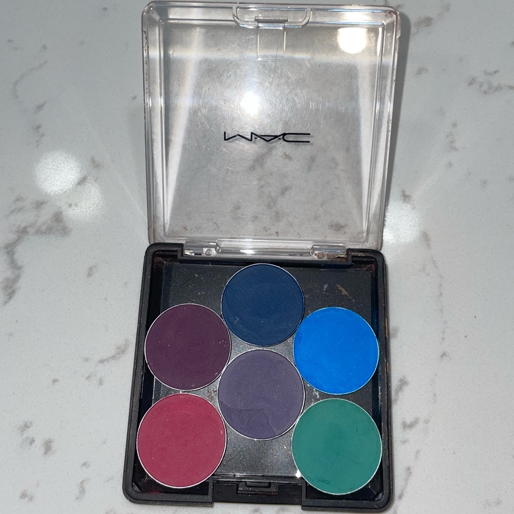 MAC Eyeshadow Palette
